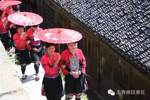 红衣定终生红瑶集体大型婚礼