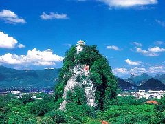 桂林独秀峰