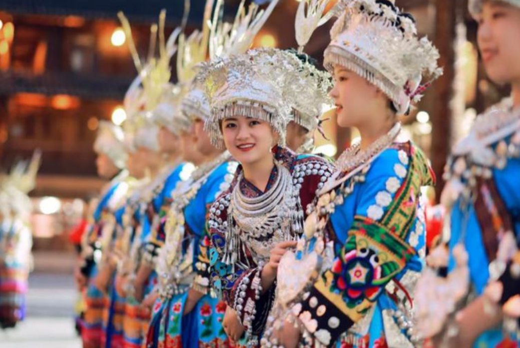 少数民族观光村